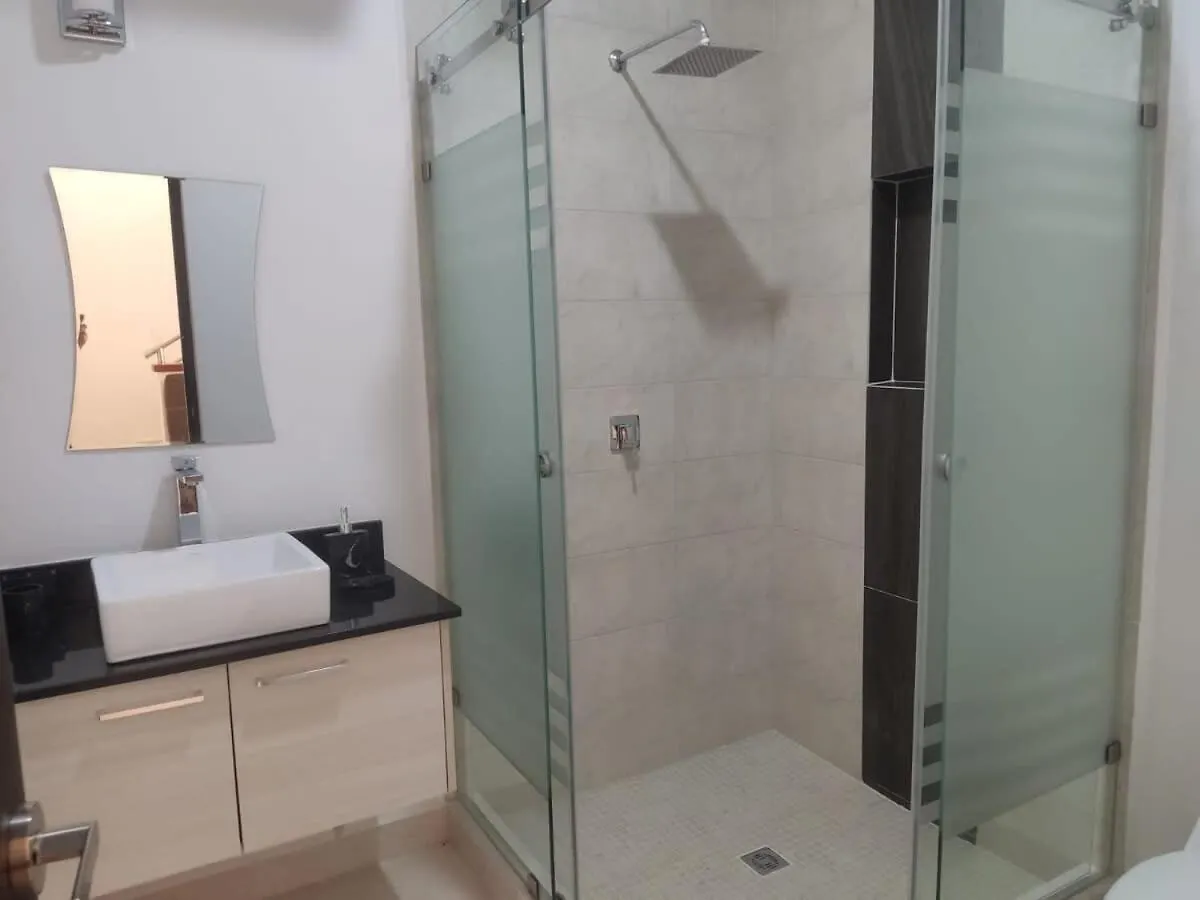 Nueva Villa 3 Pisos En Condominio Playa Del Carmen Holiday home
